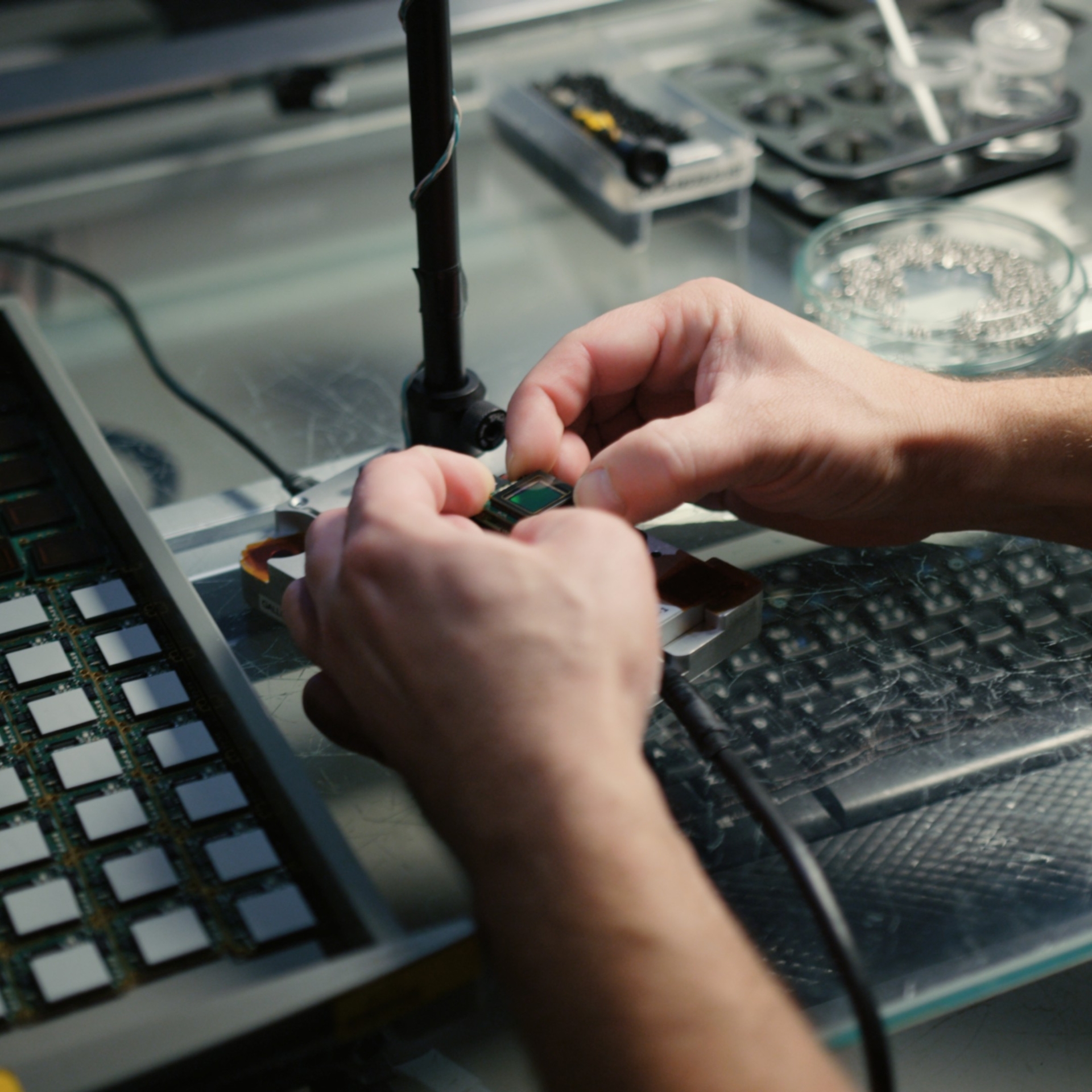 2410_Ximea-Slovakia_1-194-4