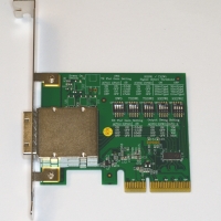 PCIe Gen3 x4 host adapter